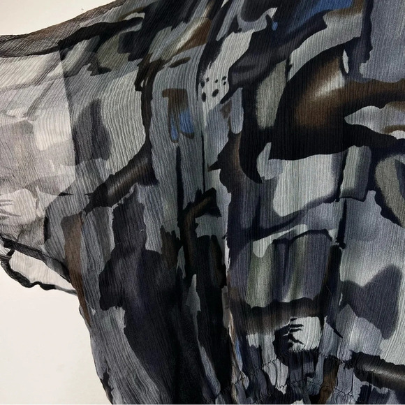 Sundance 100% Silk Blouse Top Size Medium Contemporary Geometric Print Artsy - Picture 12 of 14